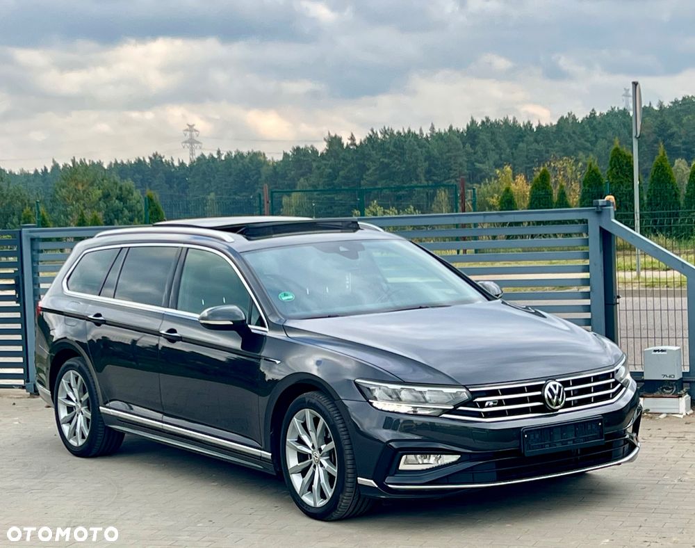 Volkswagen Passat 2.0 TDI SCR R-Line Plus DSG - 2