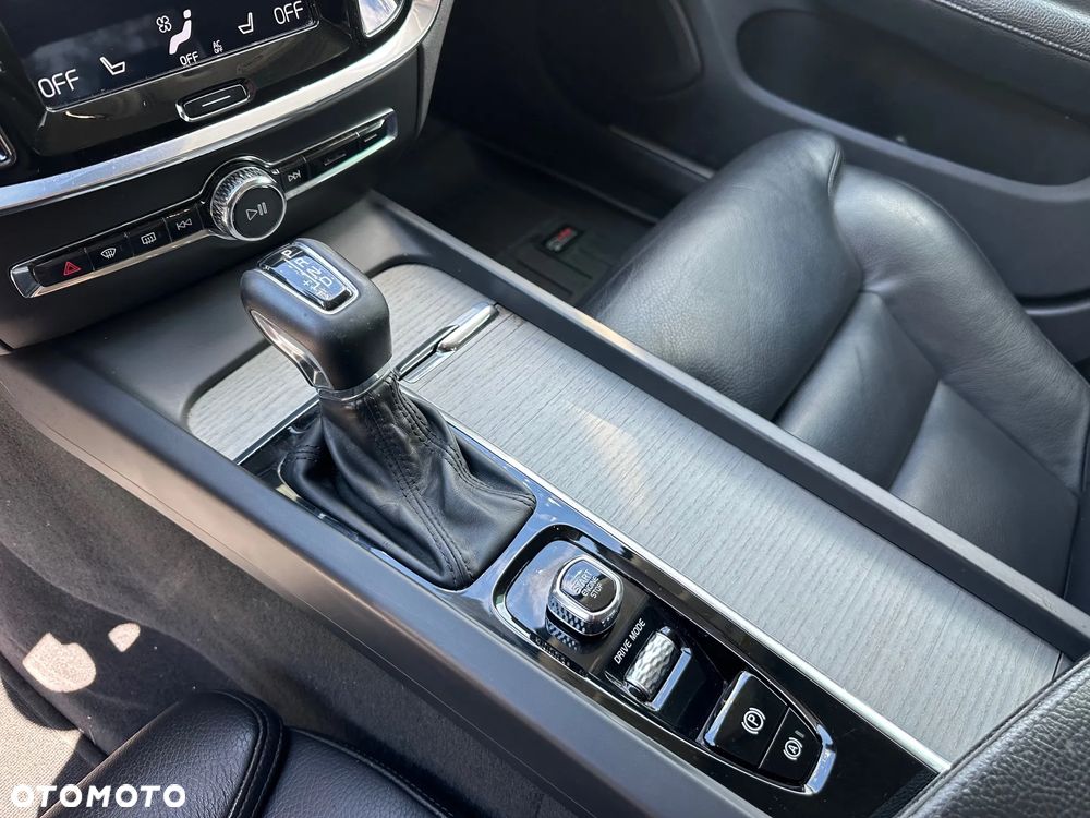 Volvo S60 T4 Inscription - 15