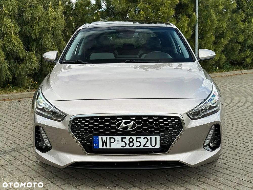 Hyundai i30 1.4 T-GDI DCT Premium - 3
