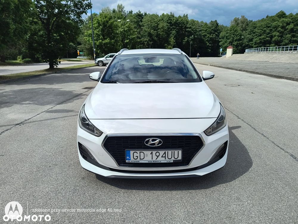 Hyundai i30 1.6 D Comfort - 4