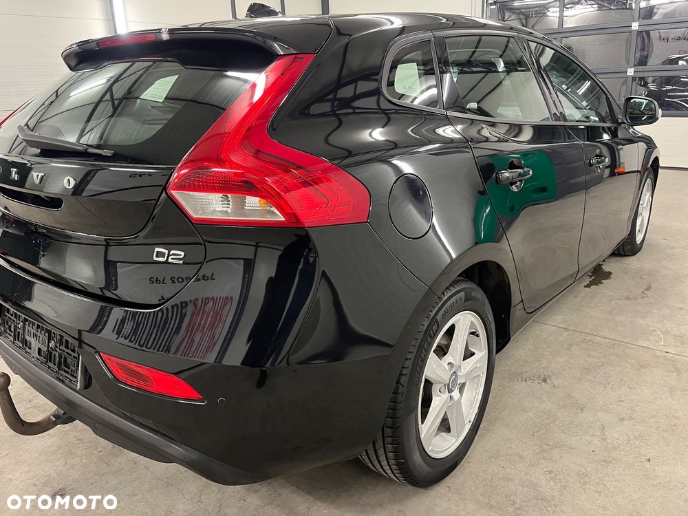 Volvo V40 D2 - 22