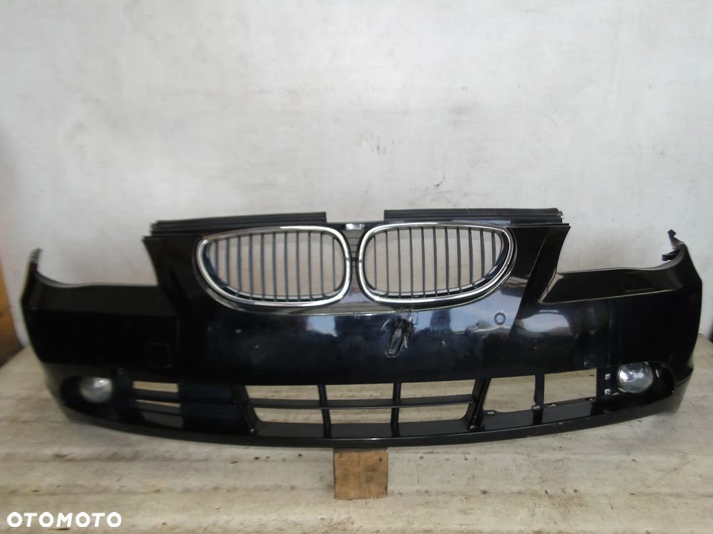 BMW 5 E60 E61 ZDERZAK PRZÓD PRZEDNI PDC CZUJNIKI SCHWARZ 2 668/9 - 1