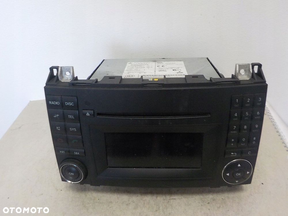 MERCEDES KLASA A W169 RADIO FABRYCZNE A1699002000 - 1