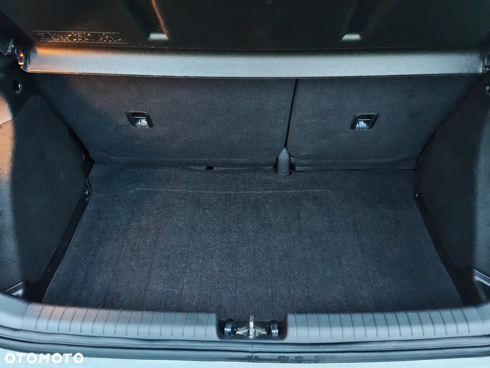 Hyundai i20 1.2 Comfort - 33