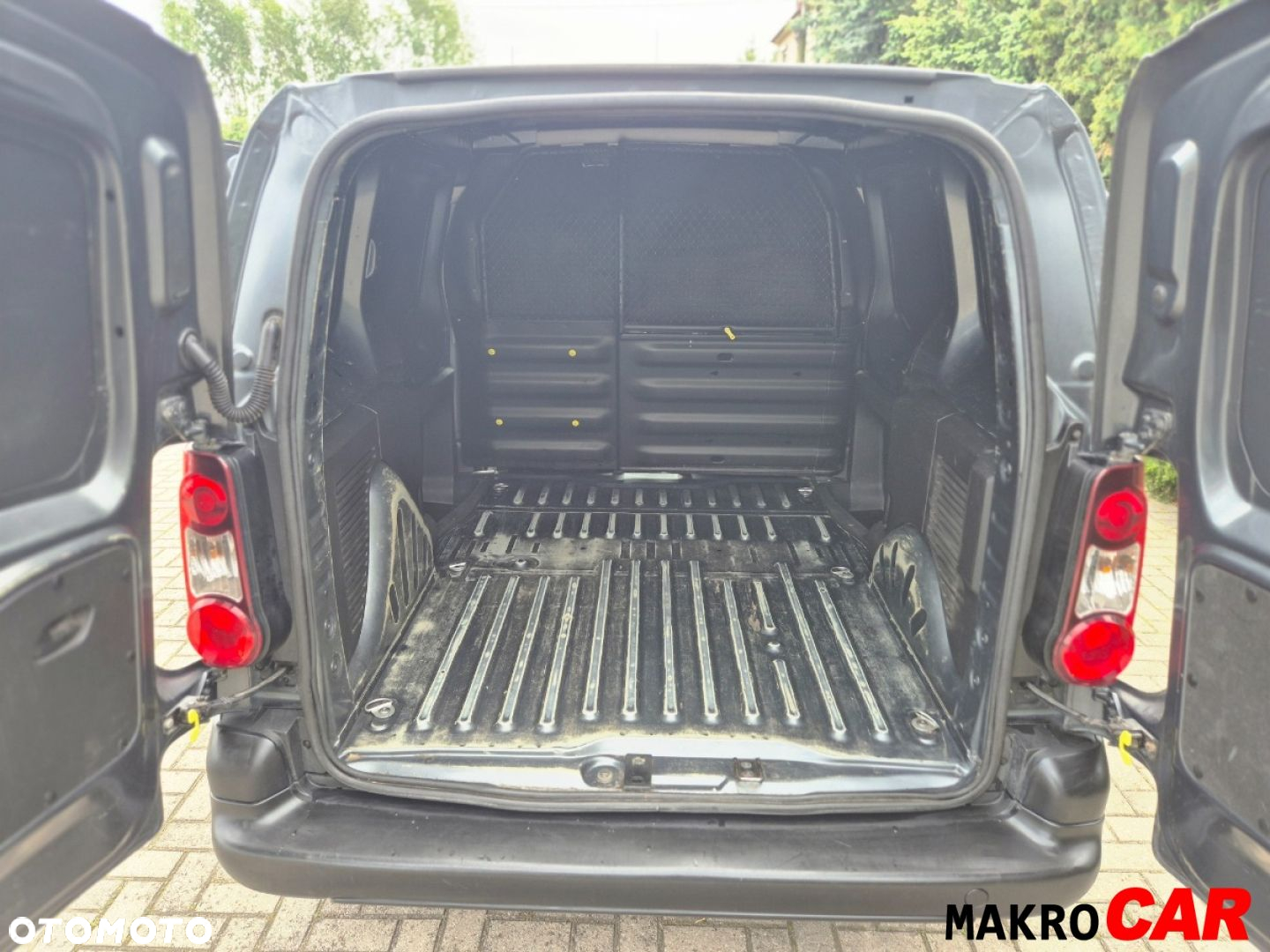 Citroën Berlingo - 11