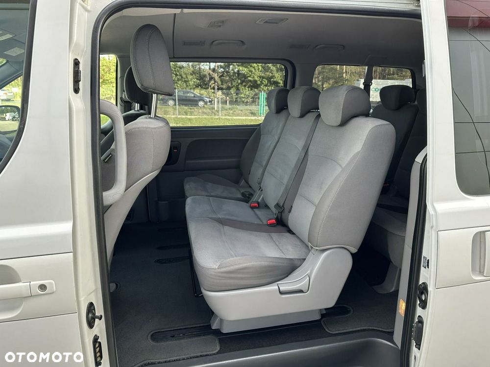 Hyundai H-1 2.5 CRDi Travel Family+ - 13