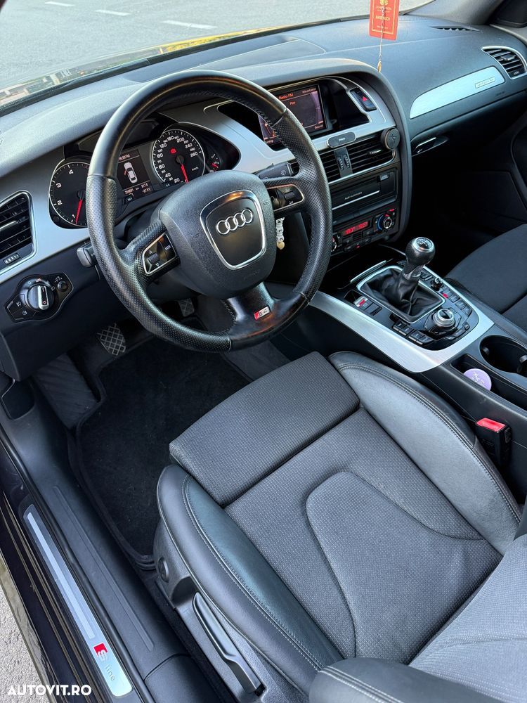 Audi A4 35 TFSI S line - 5
