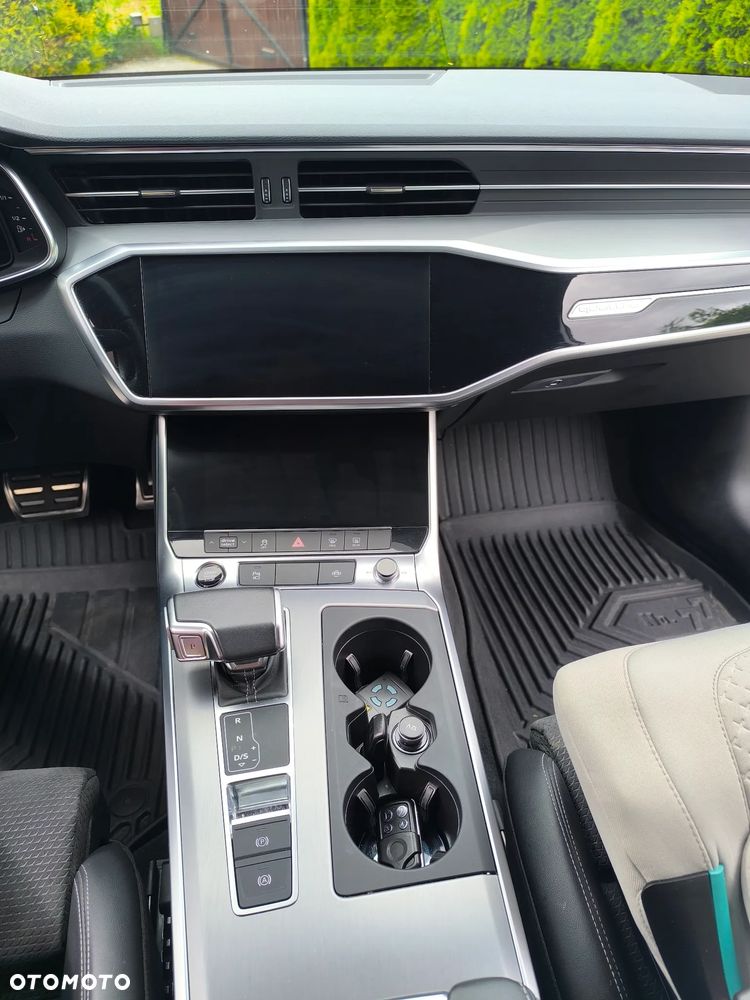 Audi A6 Avant - 18