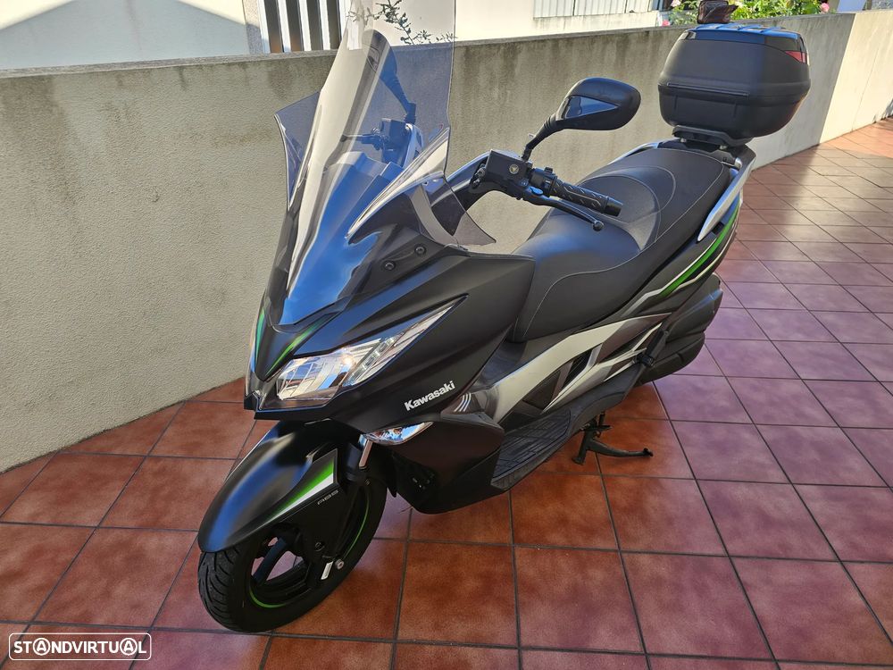 Kawasaki J125 C6 - 1