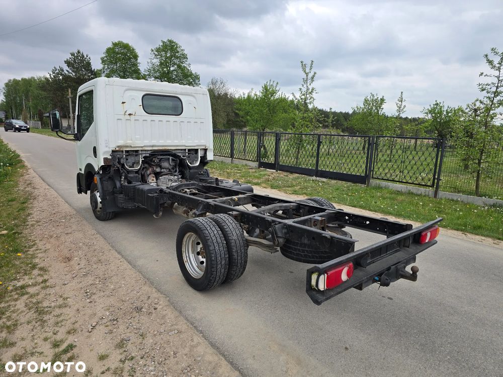 Nissan Cabstar - 3