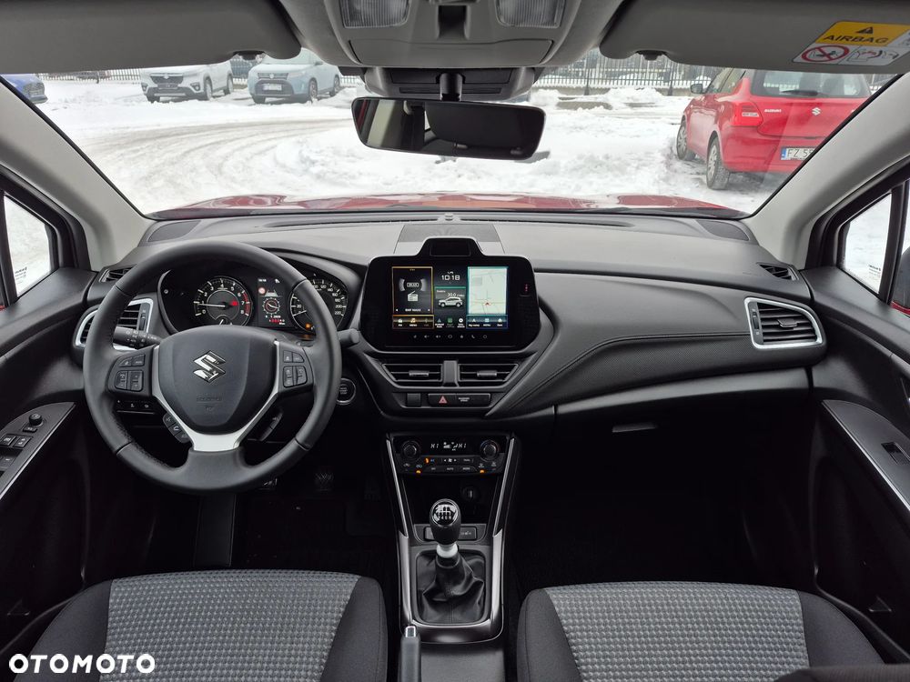 Suzuki S-Cross - 10