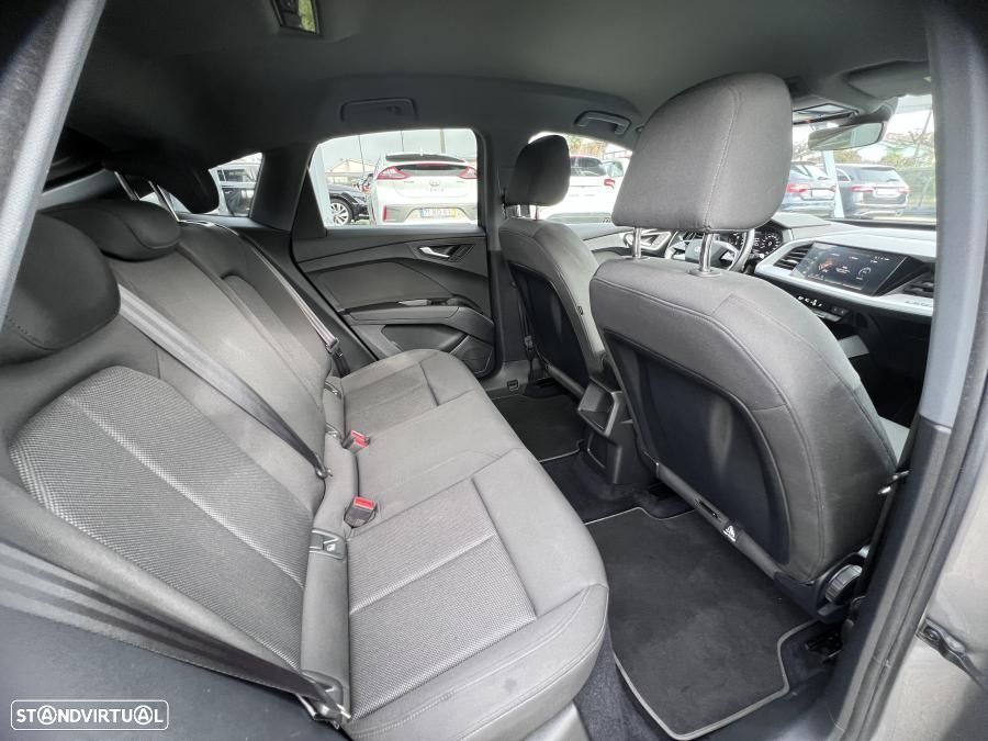 Audi Q4 Sportback e-tron 40 82 kWH — fotografia 25