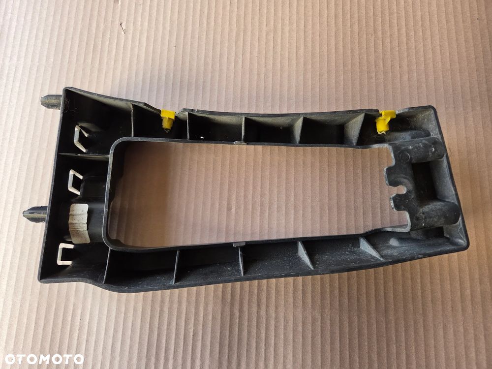 Ślizg mocowanie zderzaka lewy tył Citroen Berlingo IV - 3