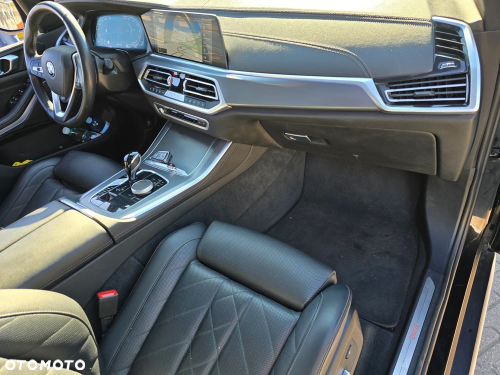 BMW X5 xDrive40i - 19