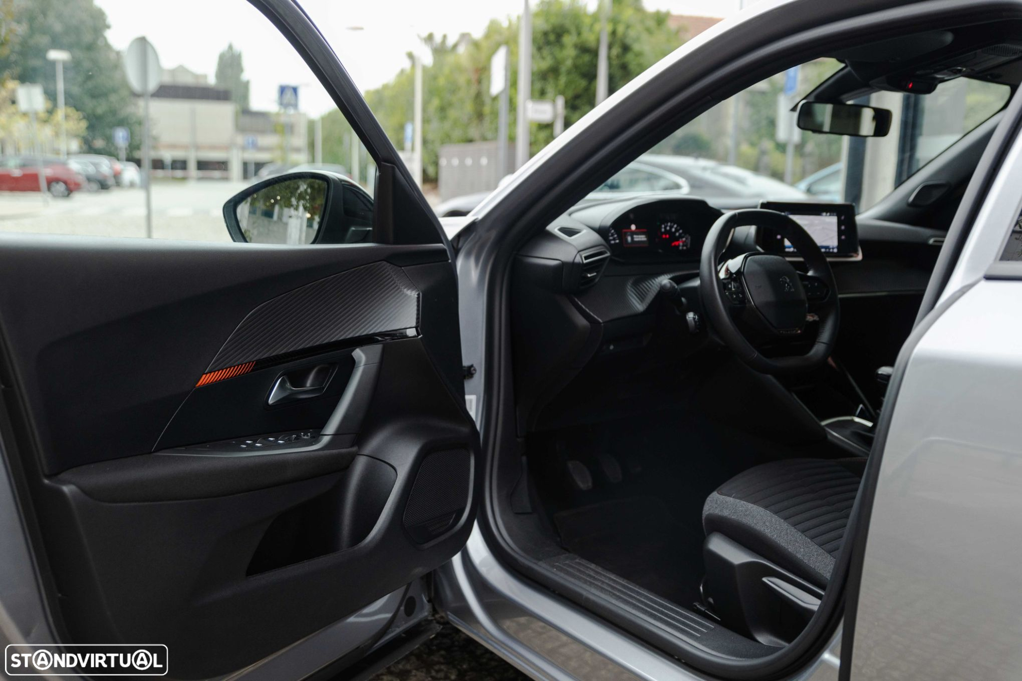 Peugeot 2008 1.2 PureTech Active Pack - 8