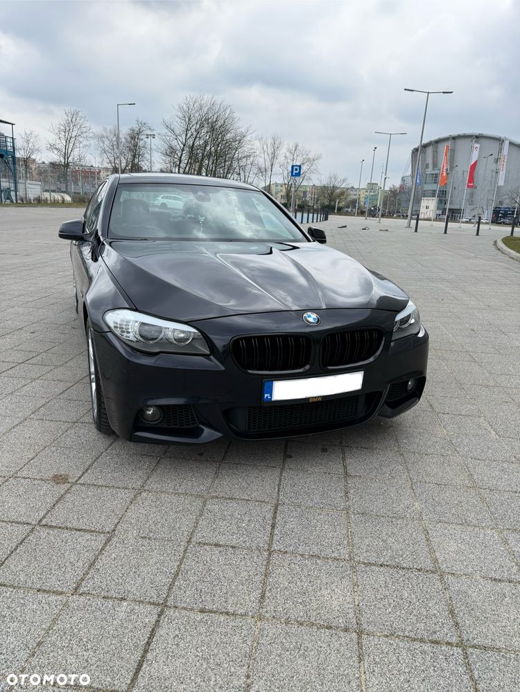 BMW Seria 5 525d xDrive - 5