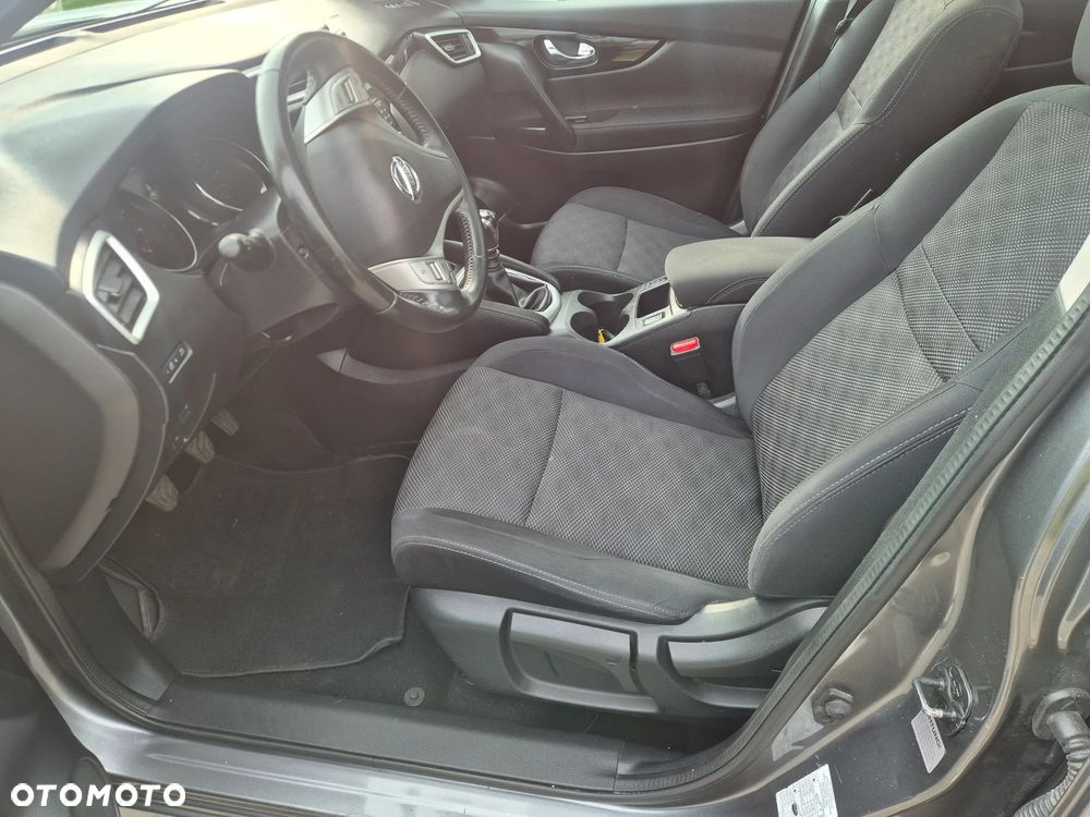 Nissan Qashqai - 11