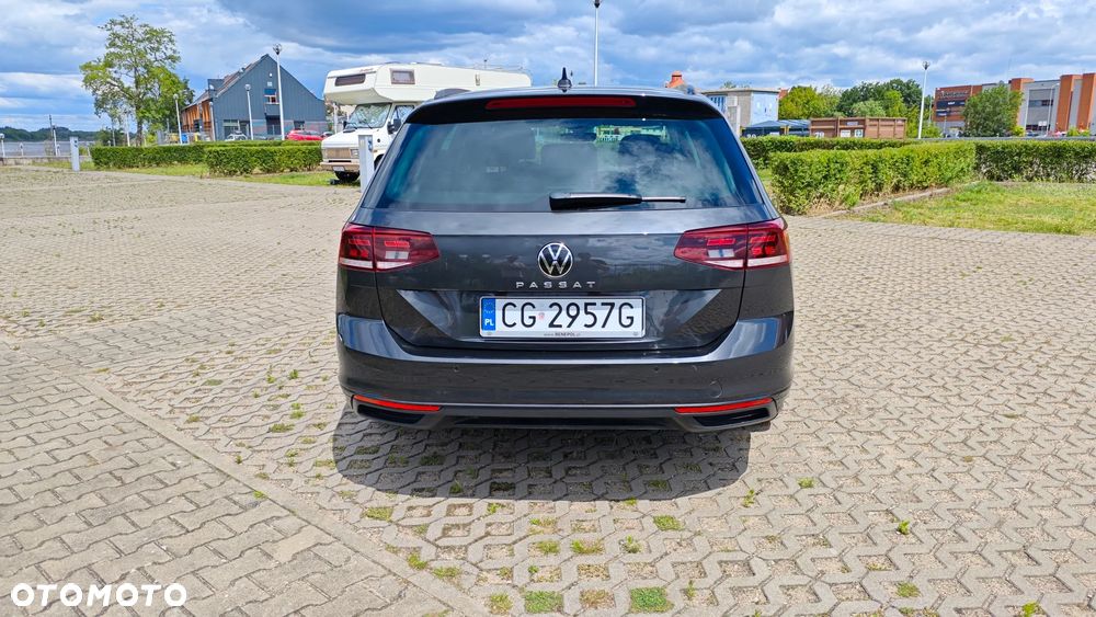 Volkswagen Passat 1.5 TSI EVO Business DSG - 2