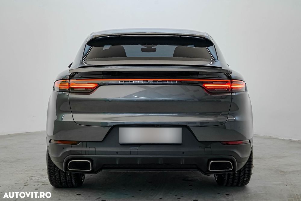 Porsche Cayenne Coupe Tiptronic S Platinum Edition - 6