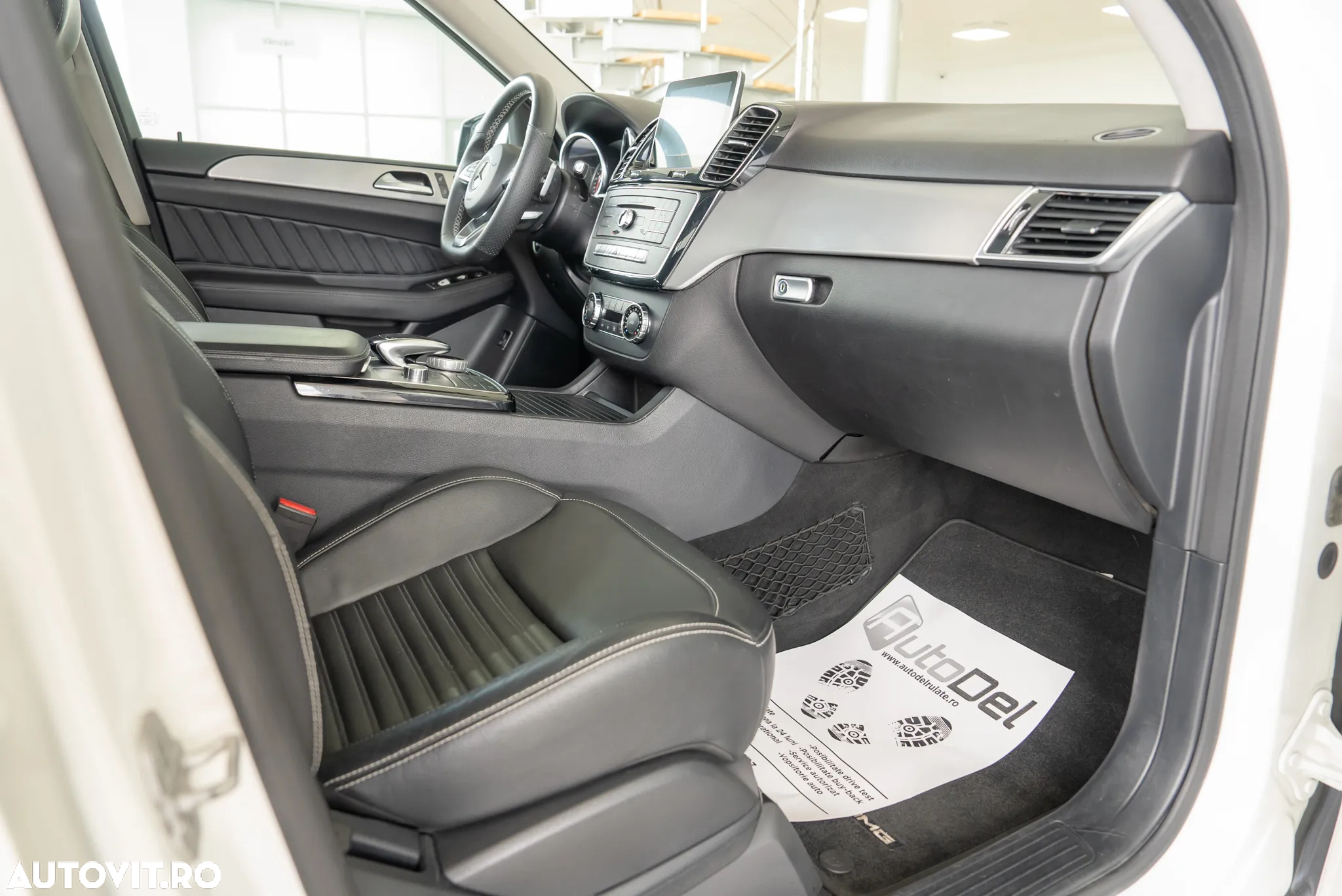 Mercedes-Benz GLE 350 d 4Matic 9G-TRONIC AMG Line - 22