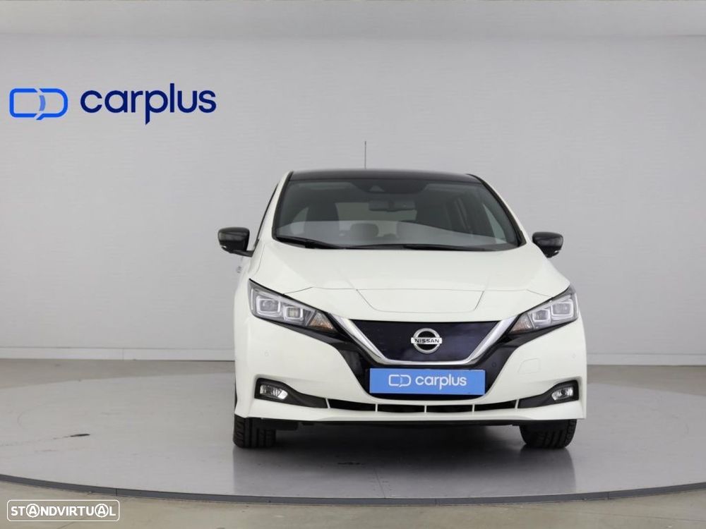 Nissan Leaf Tekna ProPilot Park - 3