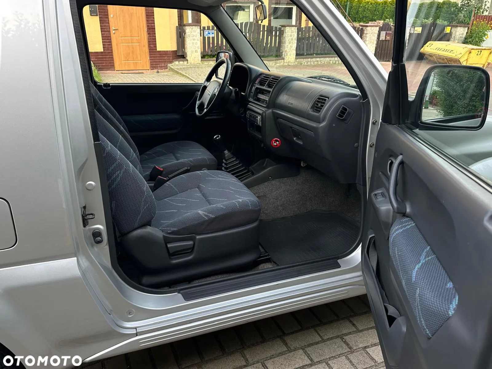 Suzuki Jimny 1.3 - 17