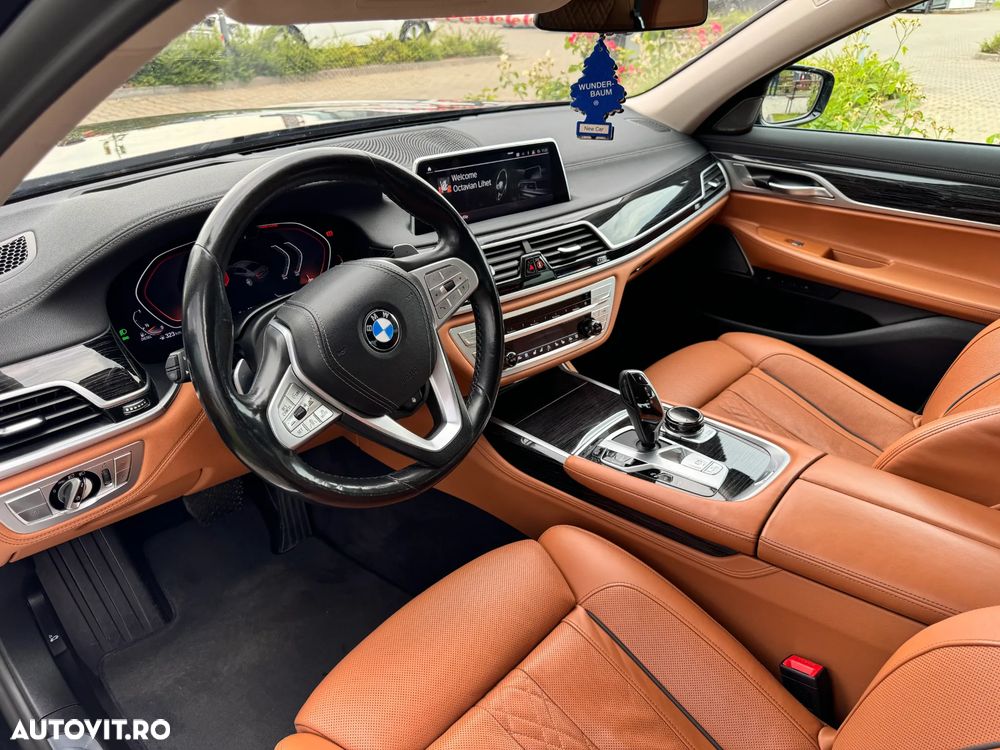 BMW Seria 7 740d xDrive - 11