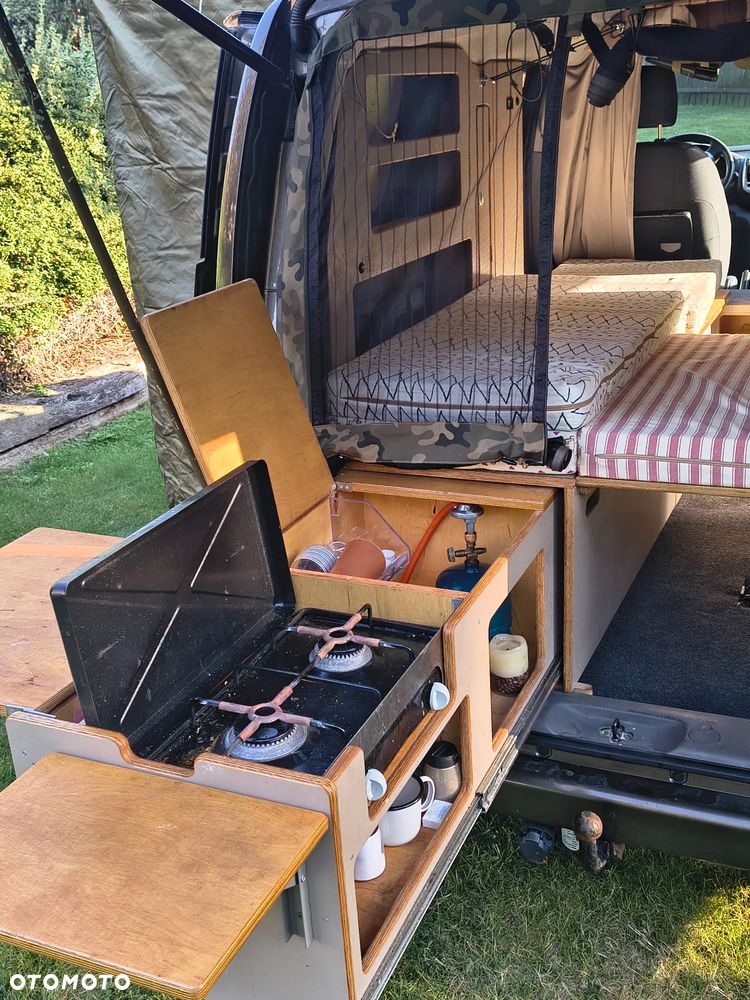 Nissan NV200 - 5