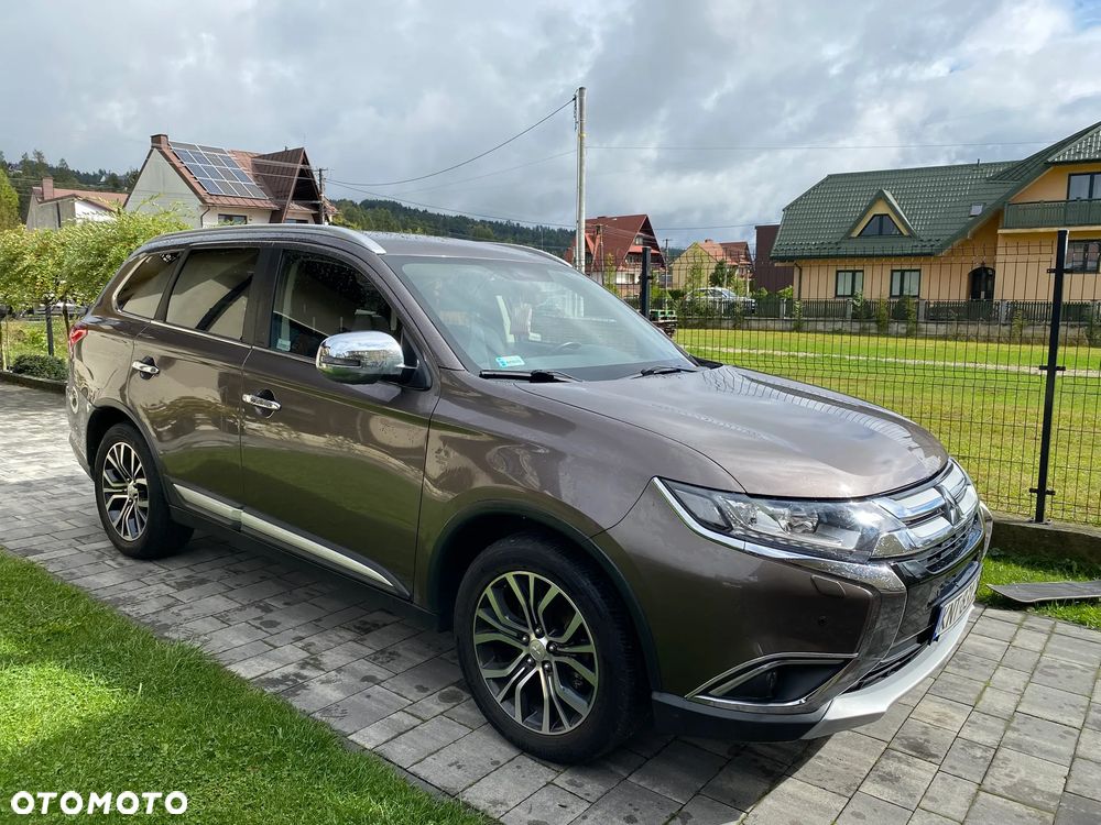 Mitsubishi Outlander 2.0 Intense + Navi 4WD CVT - 2