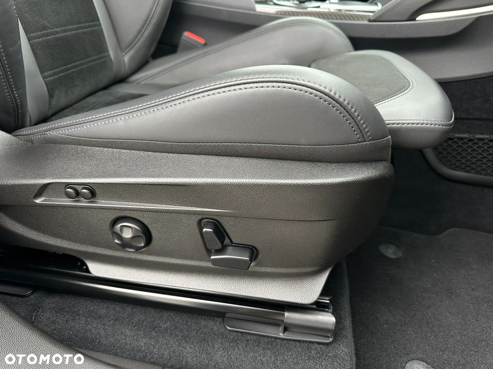 Alfa Romeo Stelvio 2.9 V6 Bi-Turbo Quadrifoglio Q4 - 27