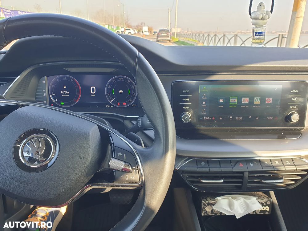 Skoda Octavia 2.0 TDI DSG Ambition - 14