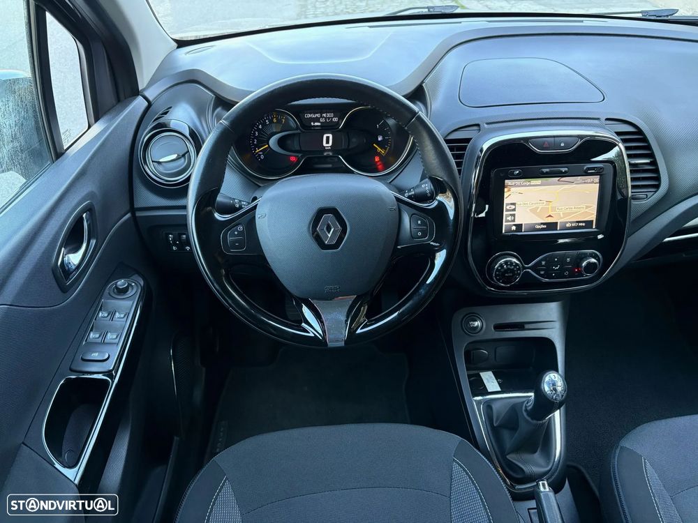 Renault Captur 0.9 TCE Exclusive - 17