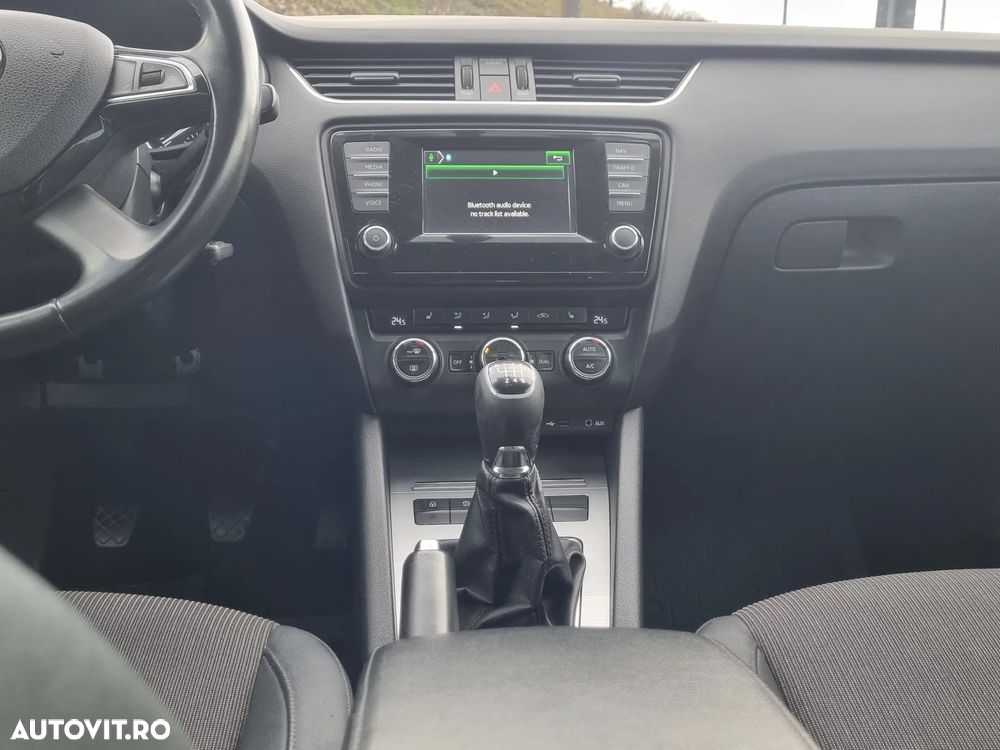 Skoda Octavia 2.0 TDI Green tec Elegance - 12