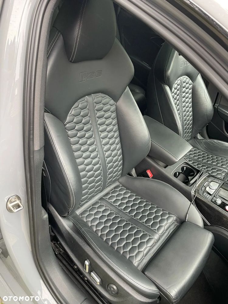 Audi RS6 - 10