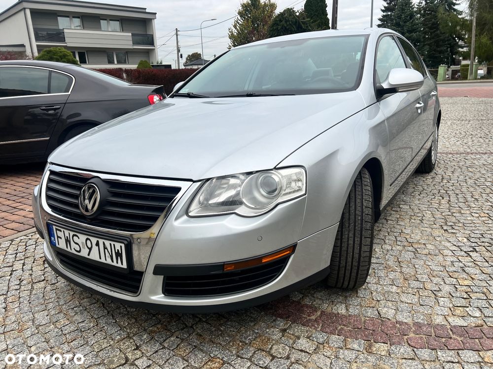 Volkswagen Passat 2.0 TDI DPF Comfortline - 25
