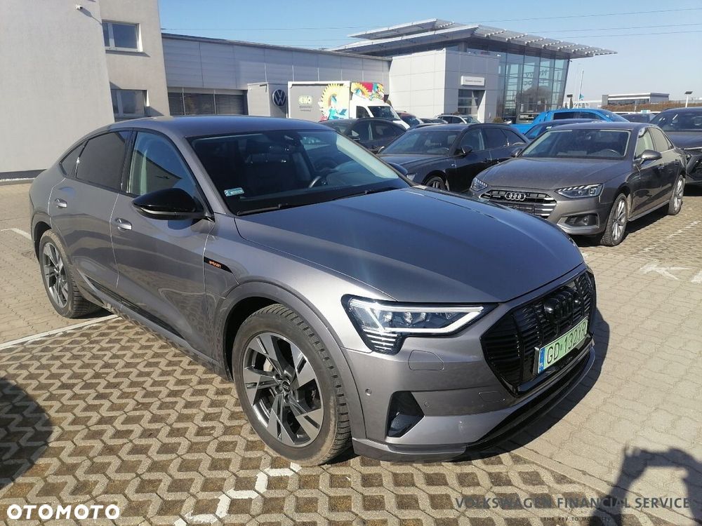 Audi e-tron - 5