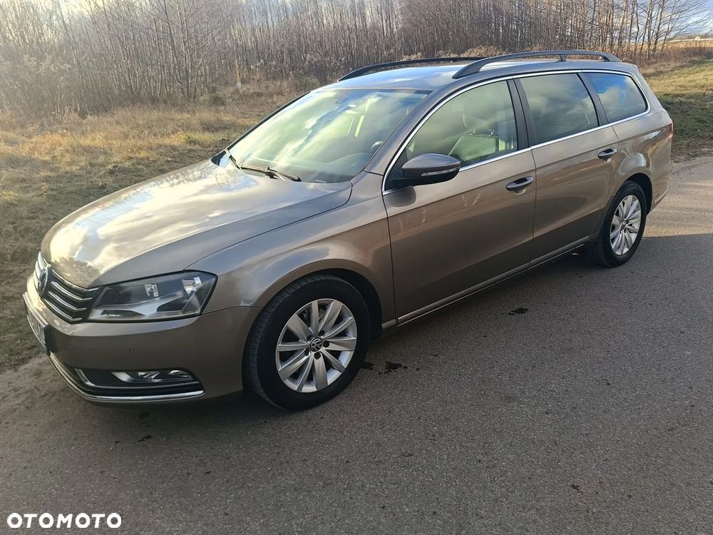Volkswagen Passat 1.6 TDI BlueMotion Technology Comfortline - 2