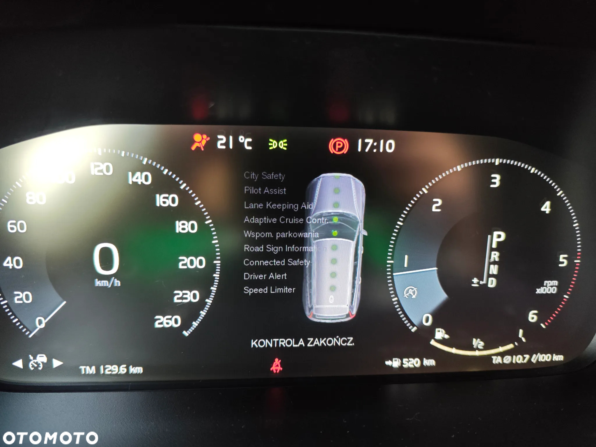 Volvo V60 Cross Country D4 AWD - 33