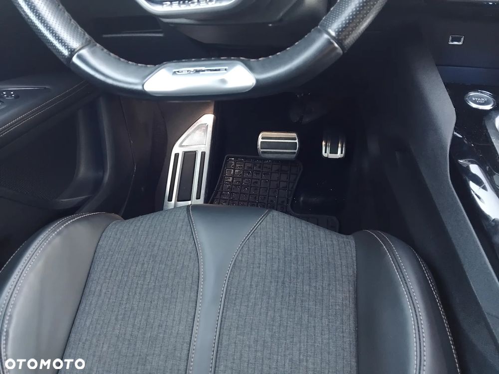 Peugeot 3008 THP 165 EAT6 Stop & Start Allure - 29