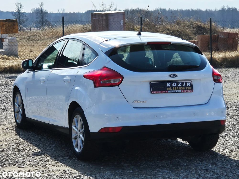 Ford Focus - 13