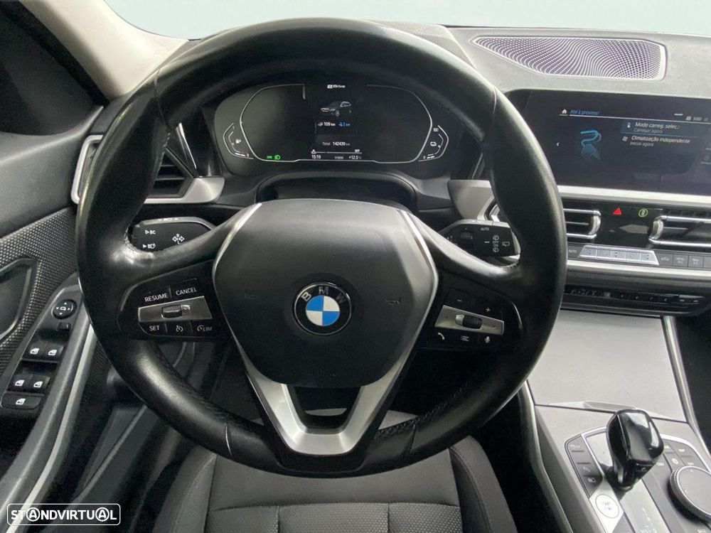 BMW 330 e Corporate Edition Auto - 17