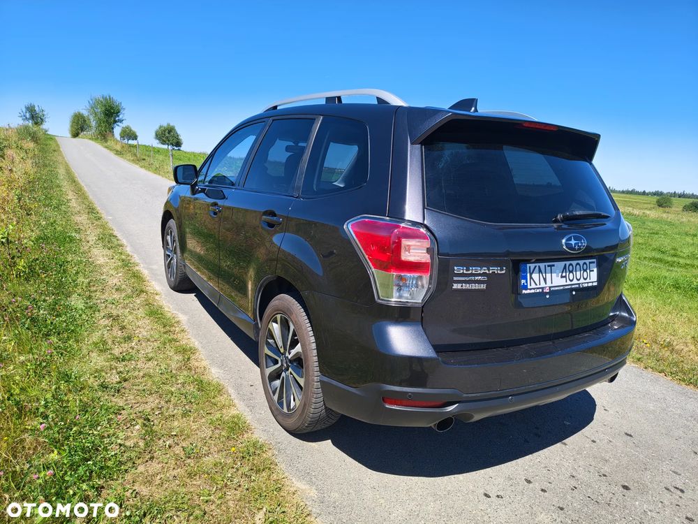 Subaru Forester 2.0 XT Comfort Lineartronic - 8