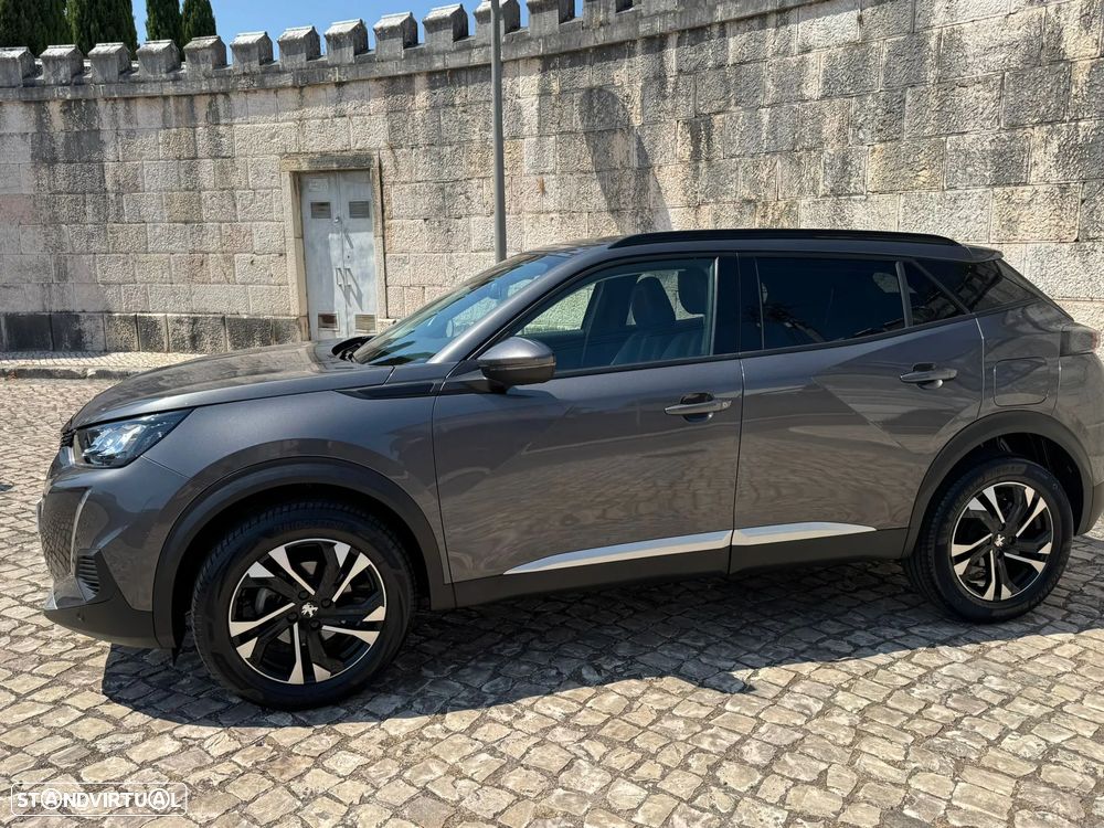 Peugeot 2008 PureTech 130 Allure - 1