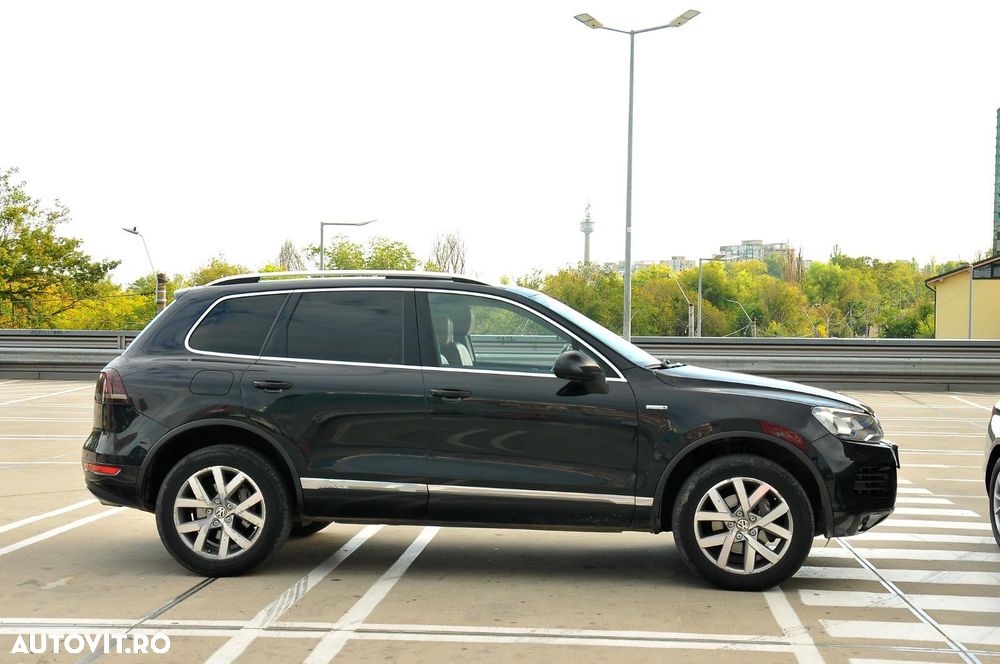 Volkswagen Touareg 3.0 V6 TDI BMT - 13