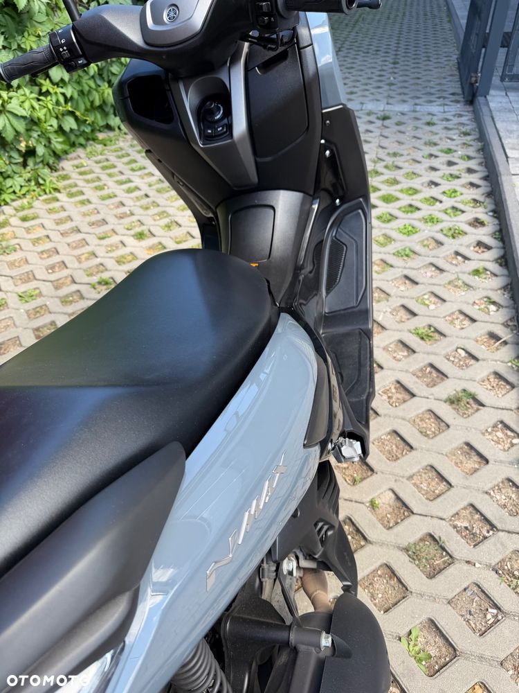 Yamaha NMAX - 7