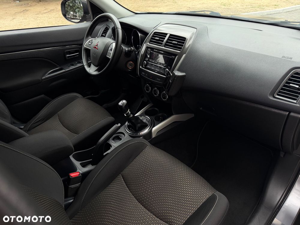 Mitsubishi ASX 1.8 DI-D 2WD Intense - 27