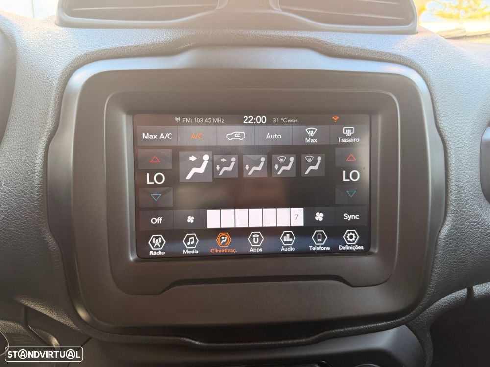 Jeep Renegade 1.0 T Limited - 27