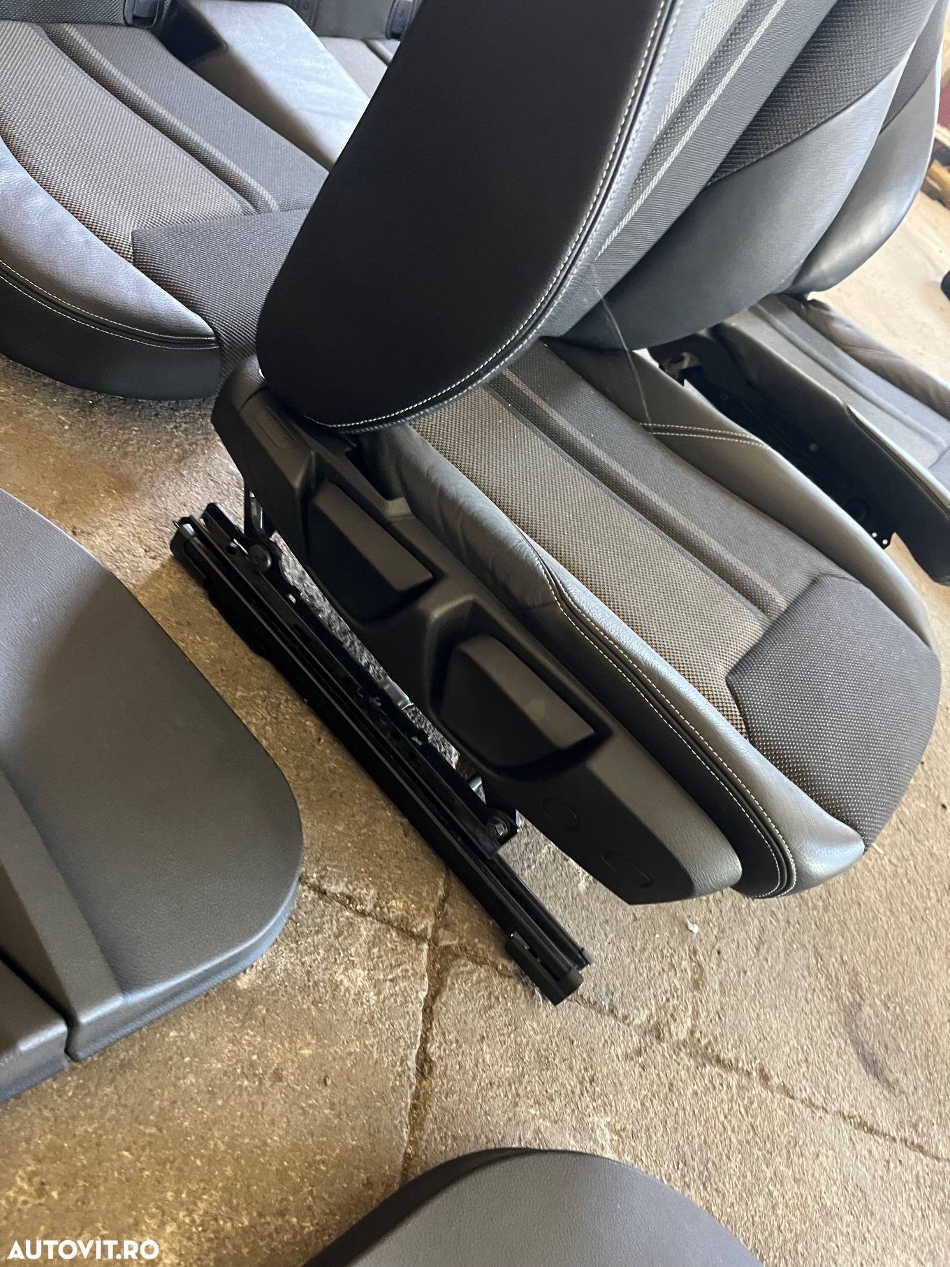 Interior BMW f20 2016 - 9