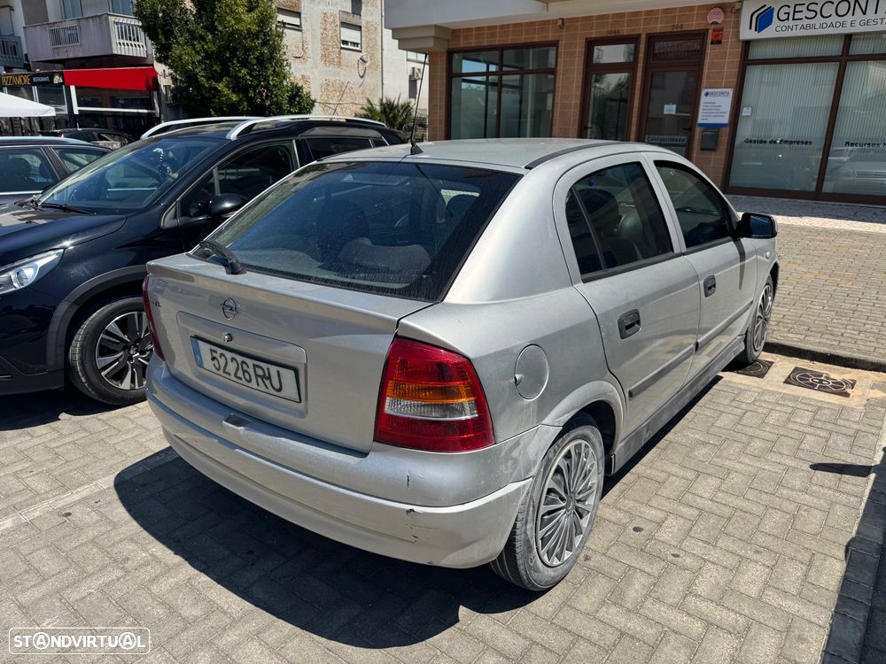 Opel Astra 1.7 DTi Club - 3