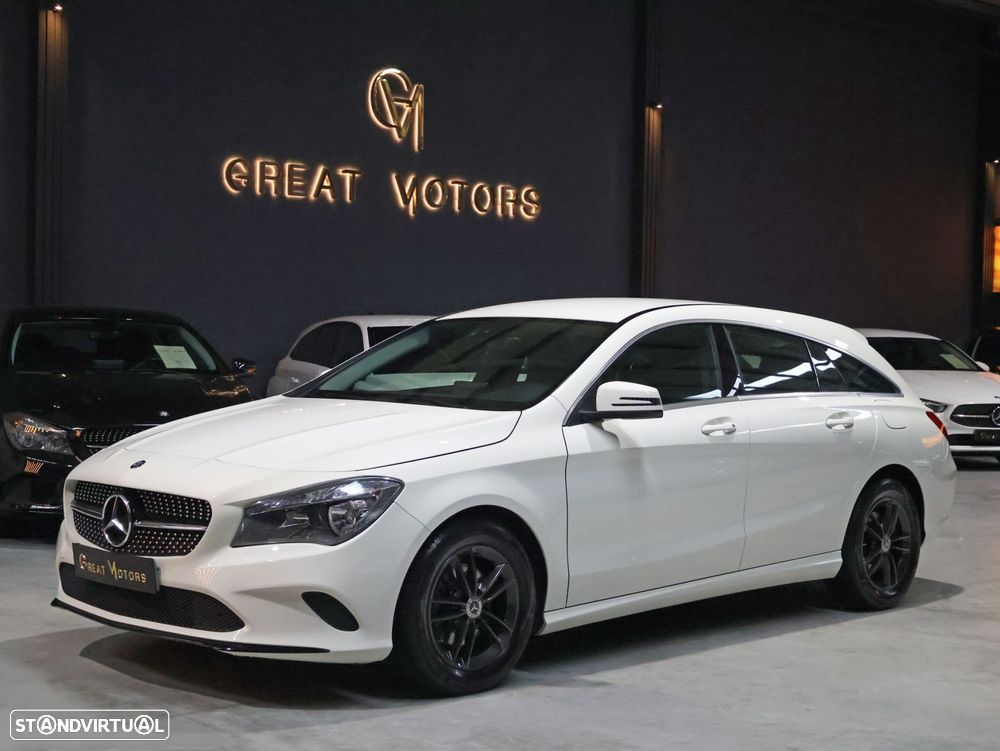 Mercedes-Benz CLA 180 d Shooting Brake Urban - 2